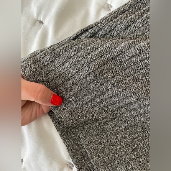 Ricki’s sleeveless grey/silver mock neck top xxl - Picture 5 of 6